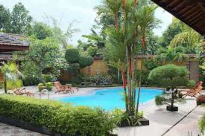 Hotel Ndalem Bantul Gandok Esterno foto