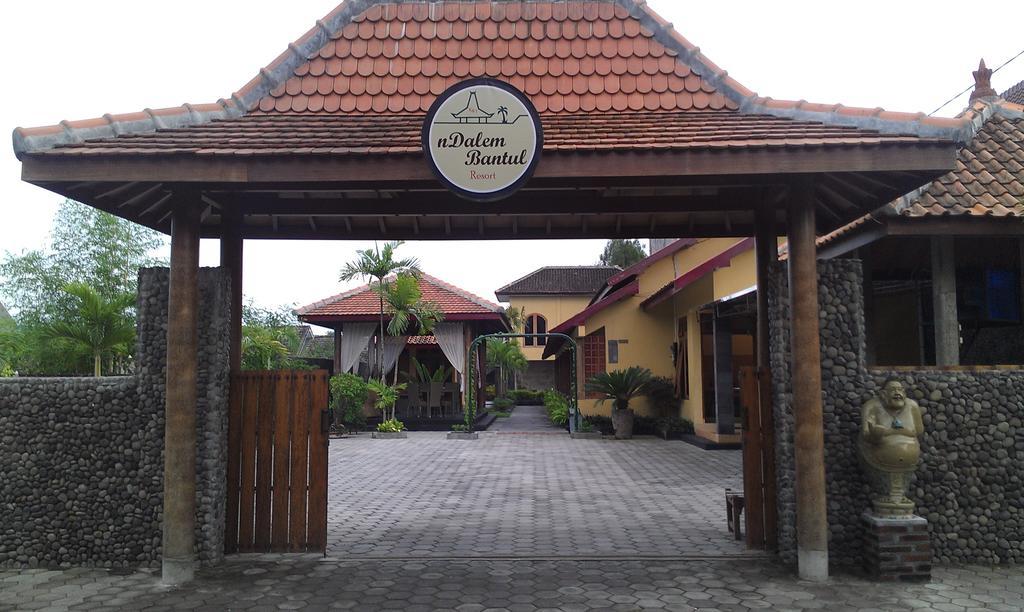 Hotel Ndalem Bantul Gandok Esterno foto